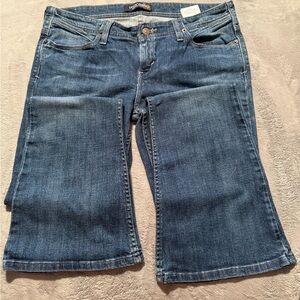 Levi's Women's Flare Wide Leg Jeans in Classic Blue